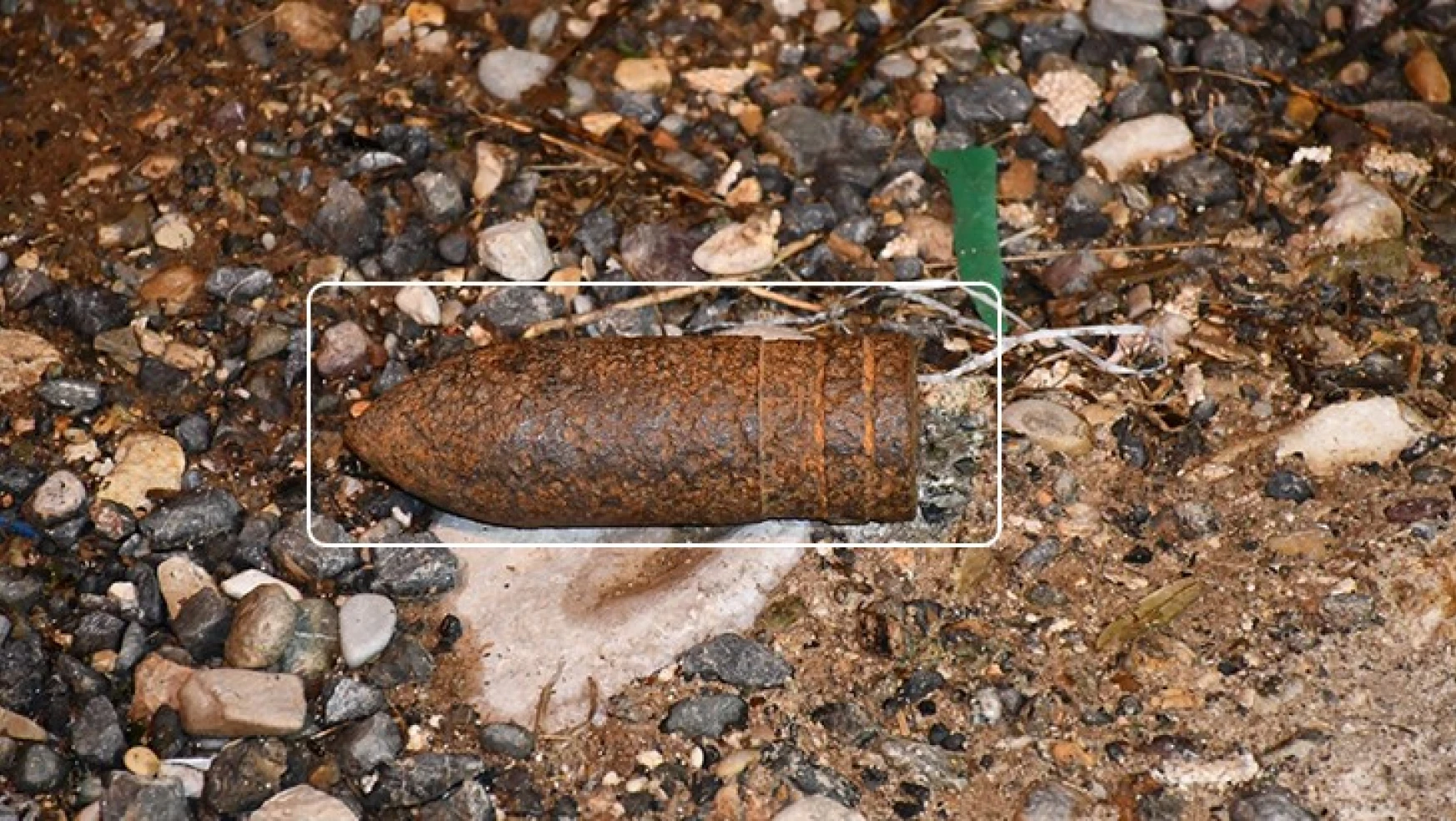 Kahramanmaraş'ta patlamamış top mermisi bulundu