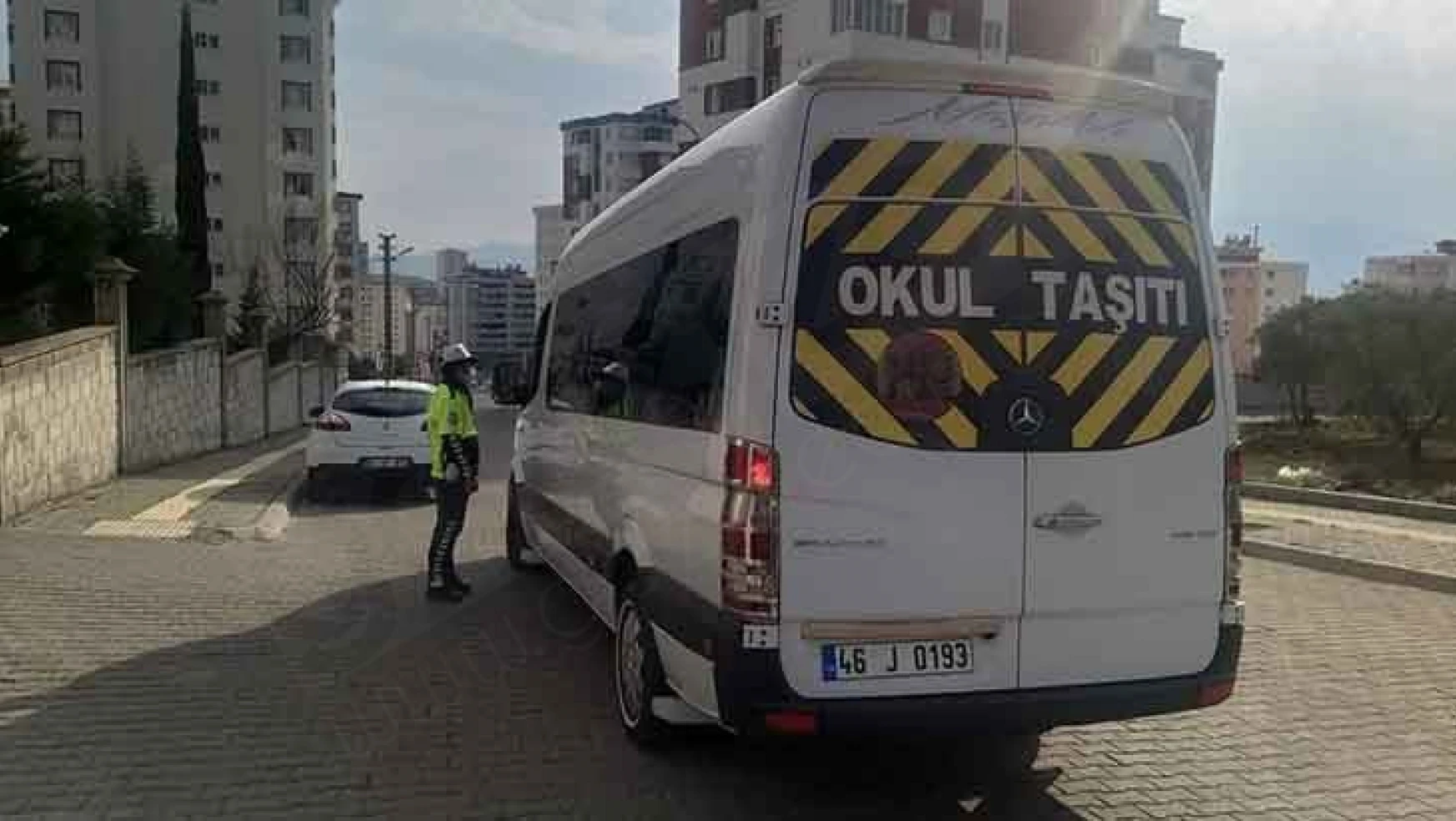 Kahramanmaraş'ta polis okulların çevresinde denetim yaptı