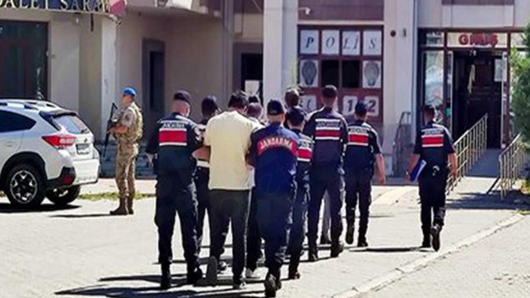 Kahramanmaraş'ta uyuşturucu satıcılarına ağır darbe: 4 kişi tutuklandı