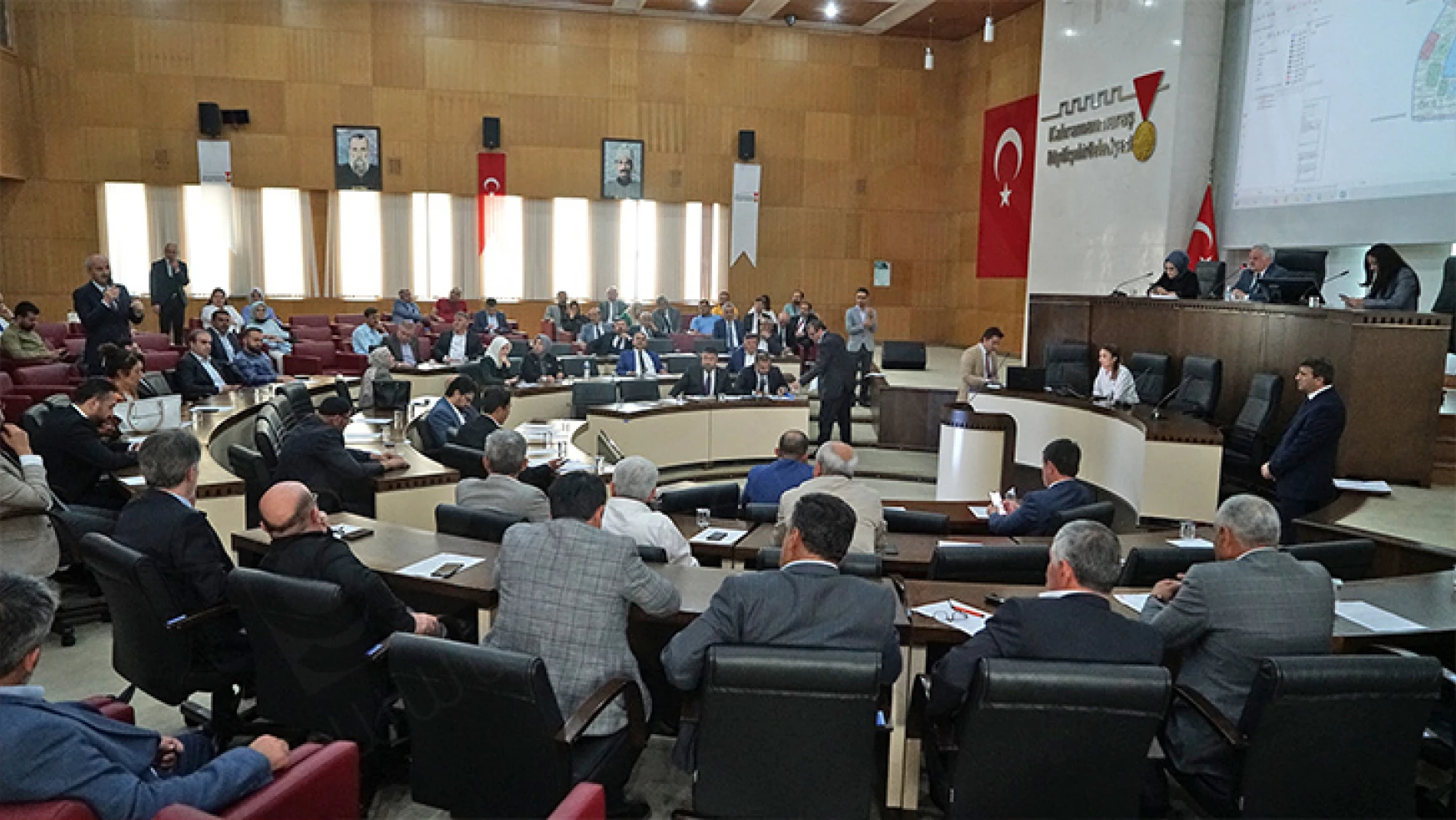 KASKİ'nin 2021 yılı faaliyet raporu meclis üyelerinin oylarına sunuldu