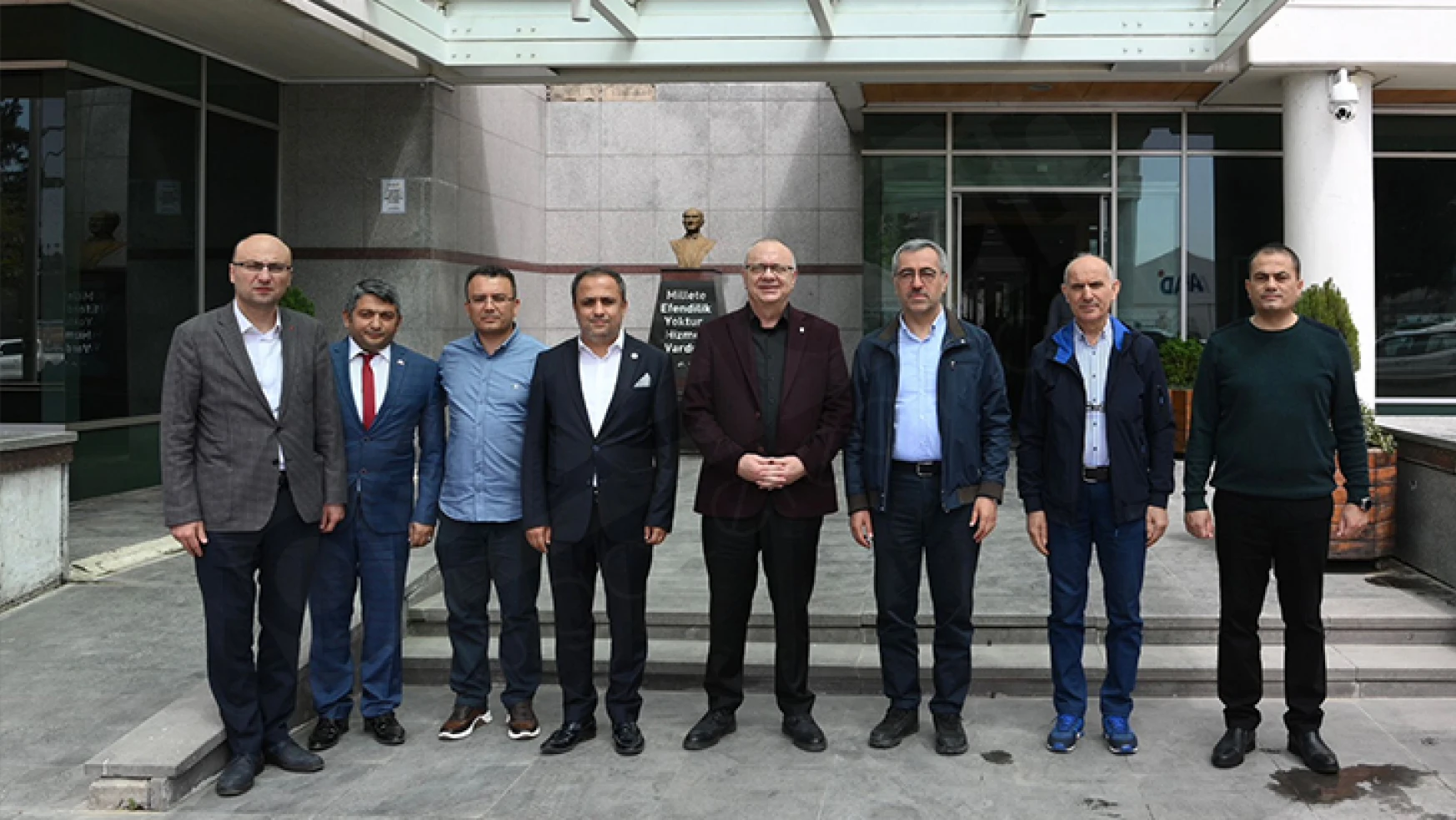 Manisa Büyükşehir Belediye Başkanı Ergün'den Başkan Güngör'e ziyaret