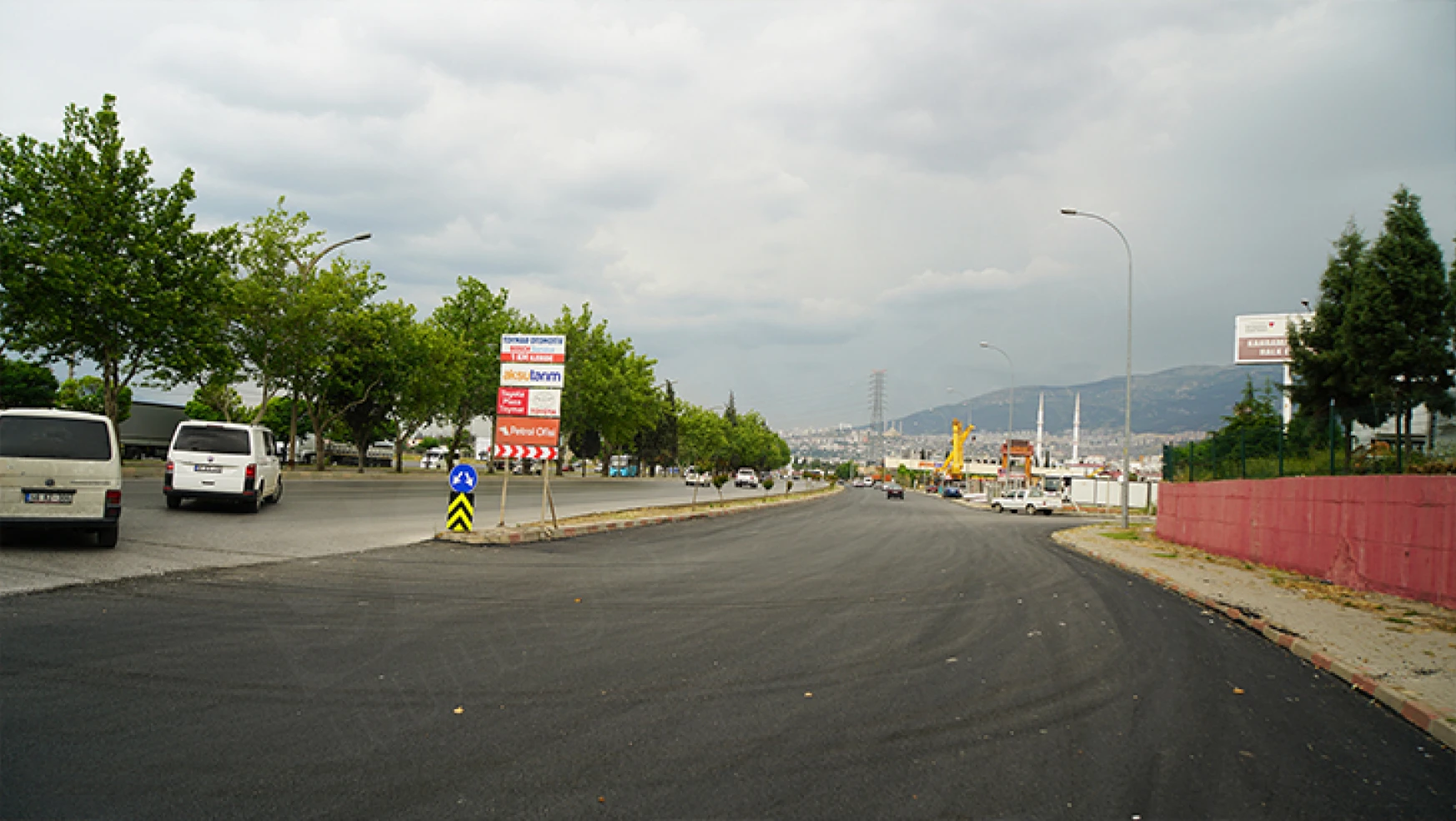 Mehmet Akif Mahallesi'nin ulaşım ağı yenilendi