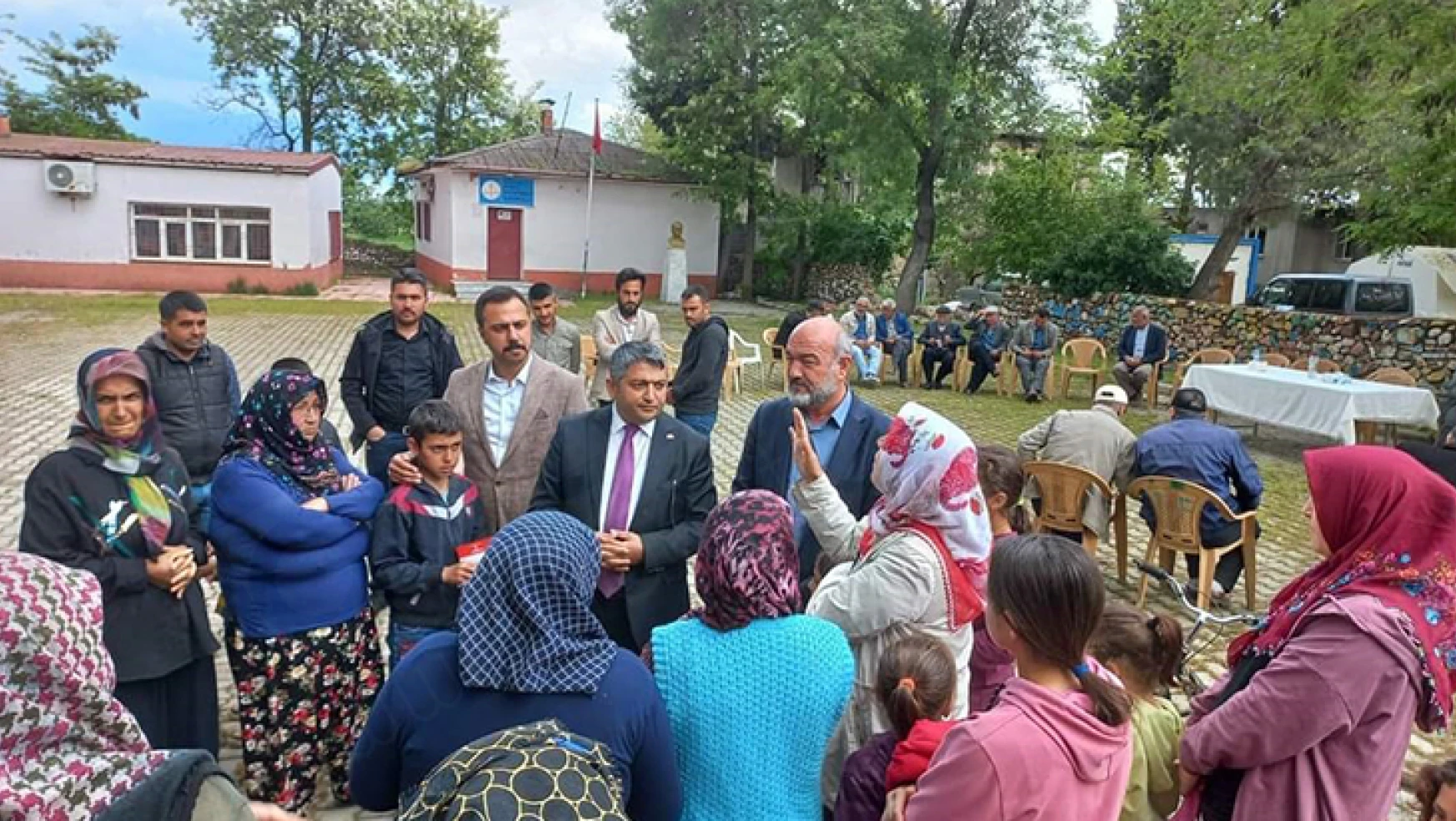 Milletvekili adayı Ömer Özkan: MHP kadroları yoğun ilgi görüyor