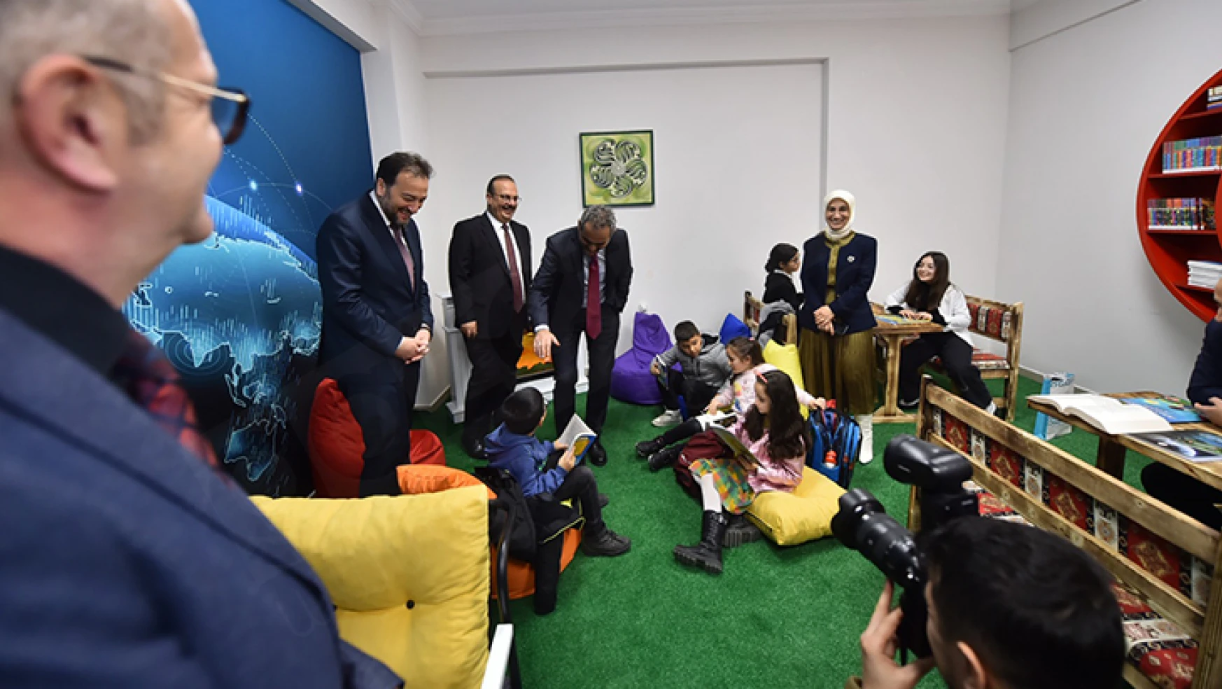MÜSİAD Saime Sultan Bilim ve Sanat Merkezi açıldı