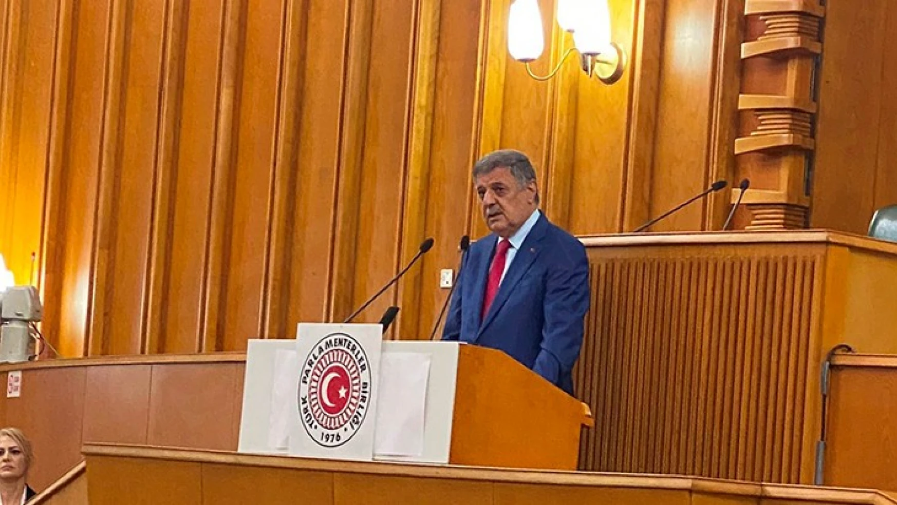 Nevzat Pakdil, yeniden Türk Parlamenterler Birliği Başkanı seçildi
