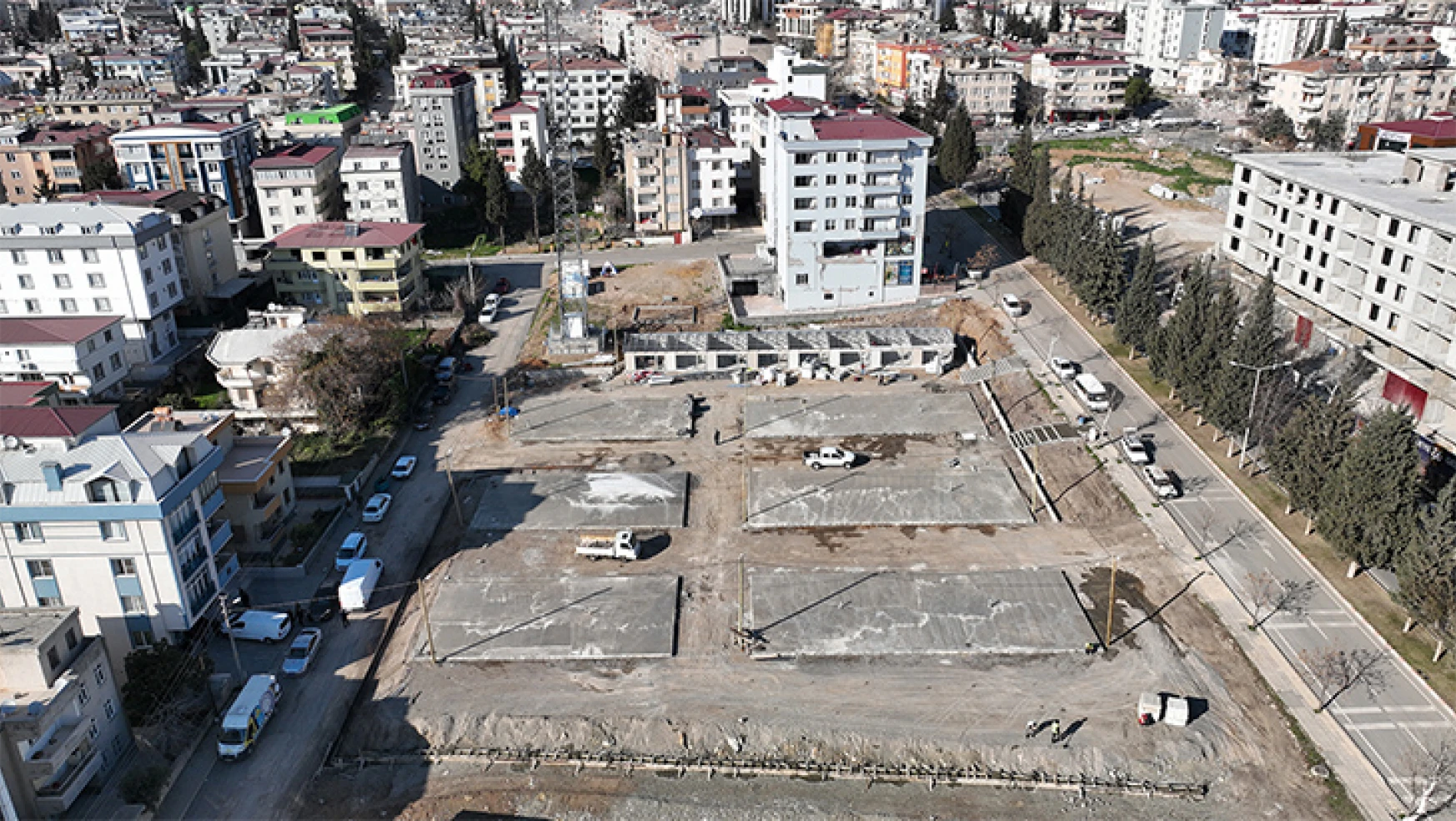 Prefabrik Çarşı'da altyapı imalatları tamamlandı