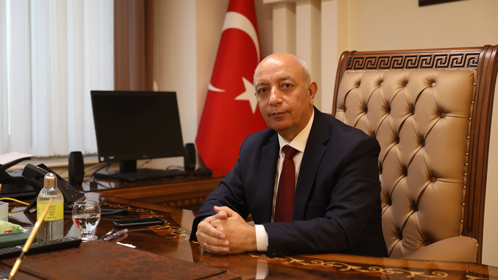 Rektör Bakan: 'Atatürk ve silah arkadaşlarını minnetle anıyoruz'
