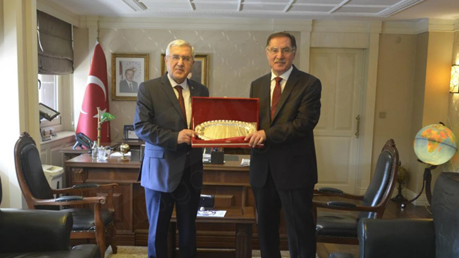 Rektör Can, Kamu Başdenetçisi Şeref Malkoç'u ziyaret etti