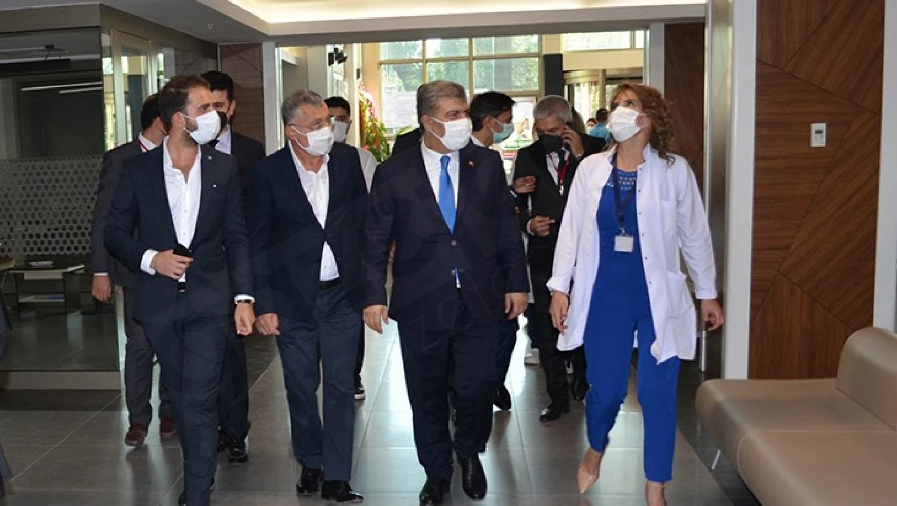 Sağlık Bakanı Dr. Fahrettin Koca, Sular Akademi Hastanesi'nin açılışına katıldı