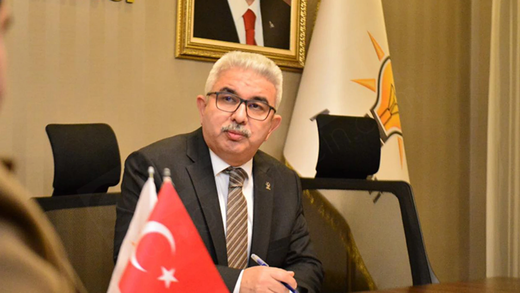 Şahin Avşaroğlu, AK Parti İlçe Başkanlığı görevinden alındı