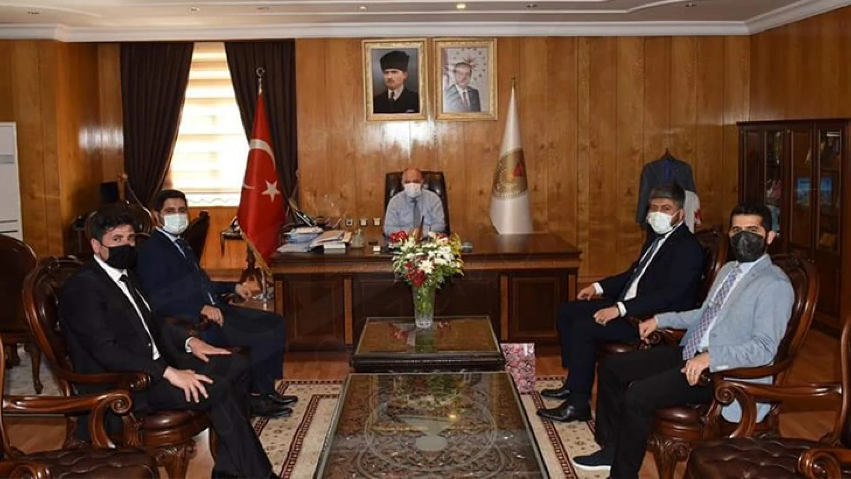 SP İl Başkanı Av. Ahmet Zor, Vali Coşkun'u ziyaret etti
