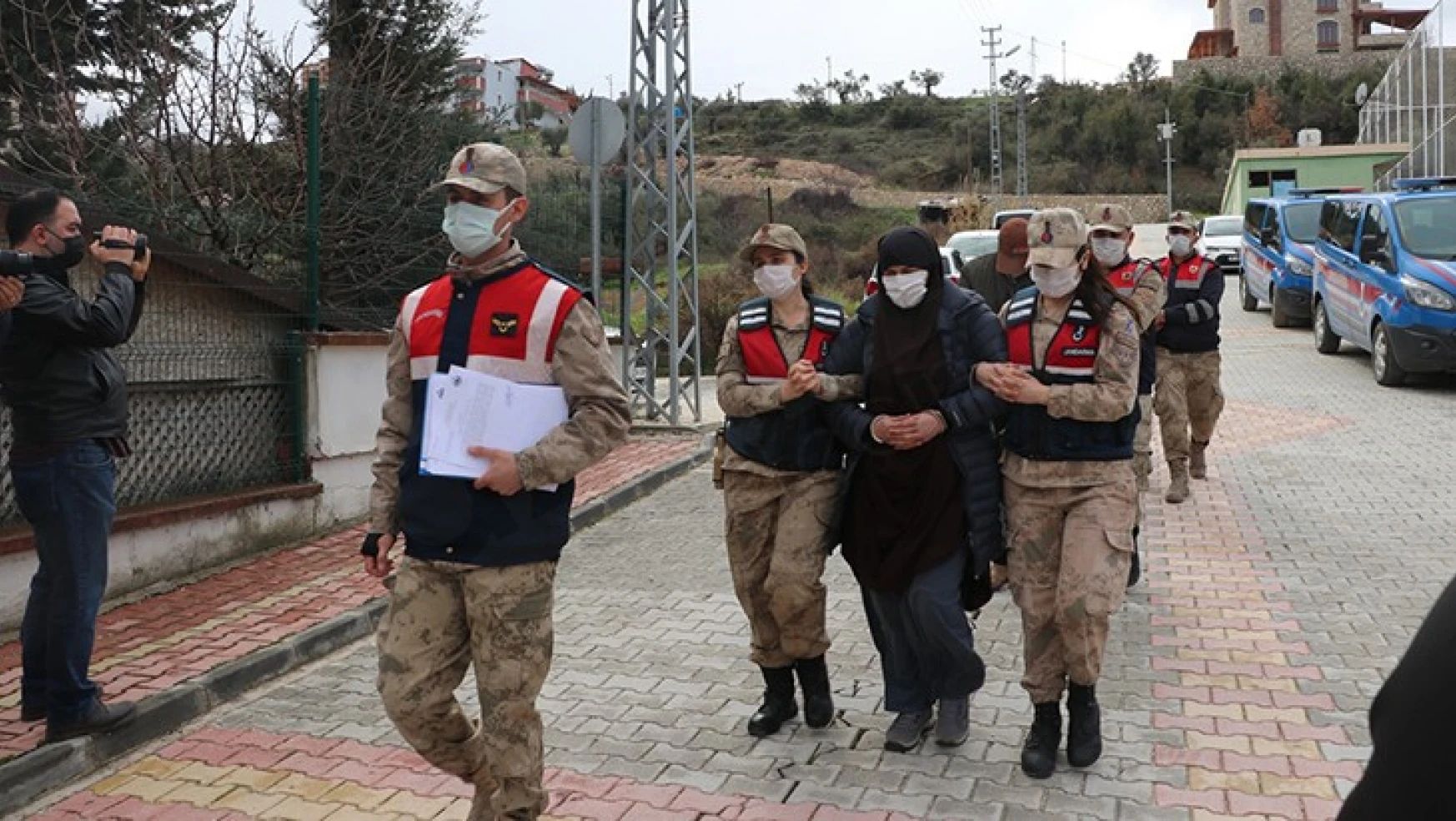 Suriye'den yasa dışı yollarla Türkiye'ye girmeye çalışan 6 kişi yakalandı