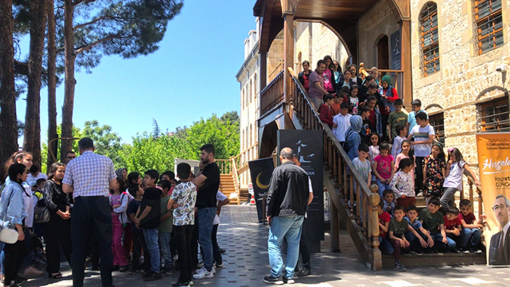 Tarihe yolculuk projesi ile öğrenciler Kahramanmaraş'ı geziyor