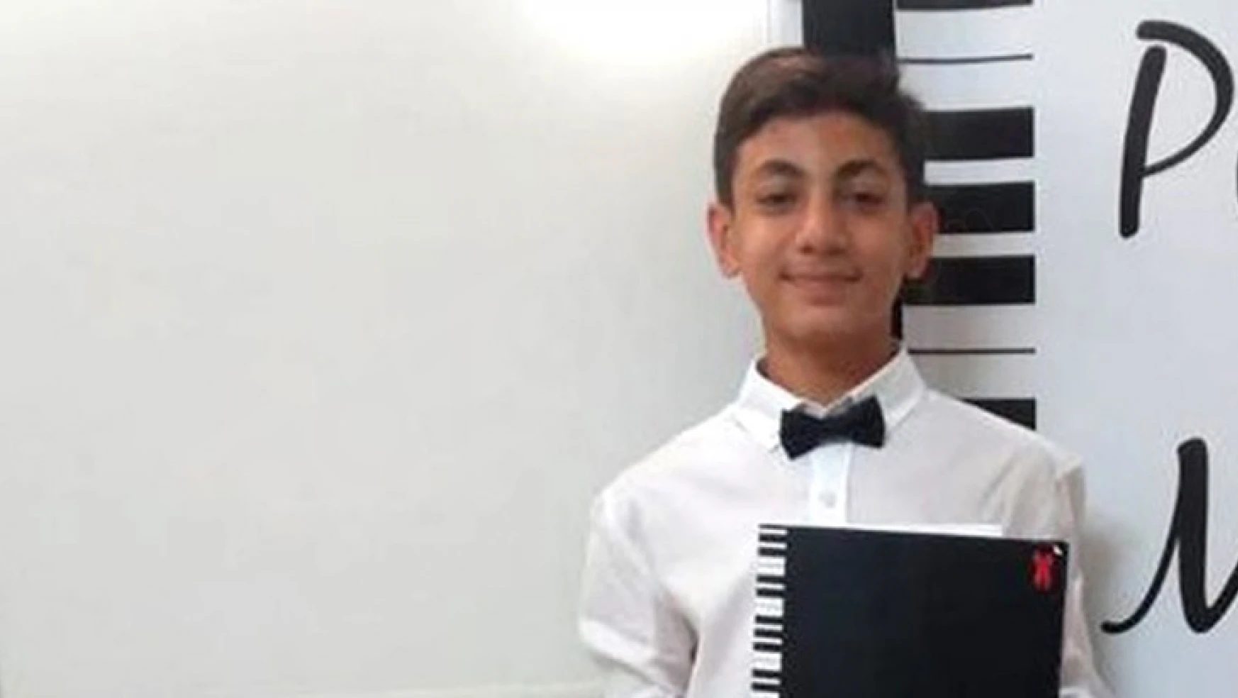 Tuna Uslu, piyano yarışmasında dünya birincisi oldu