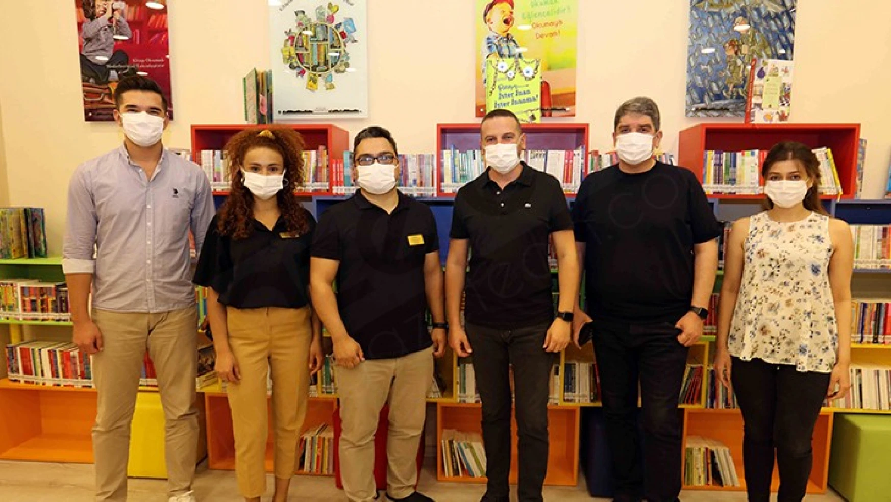 Türkiye'nin ilk AVM çocuk kütüphanesine yoğun ilgi