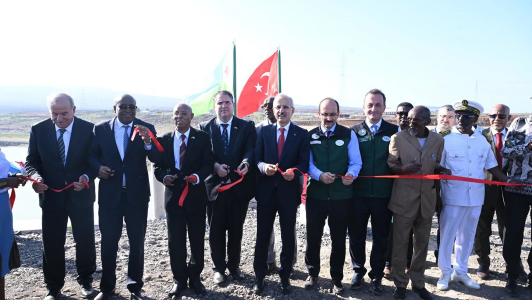 Türkiye'nin inşa ettiği Cibuti dostluk barajı açıldı