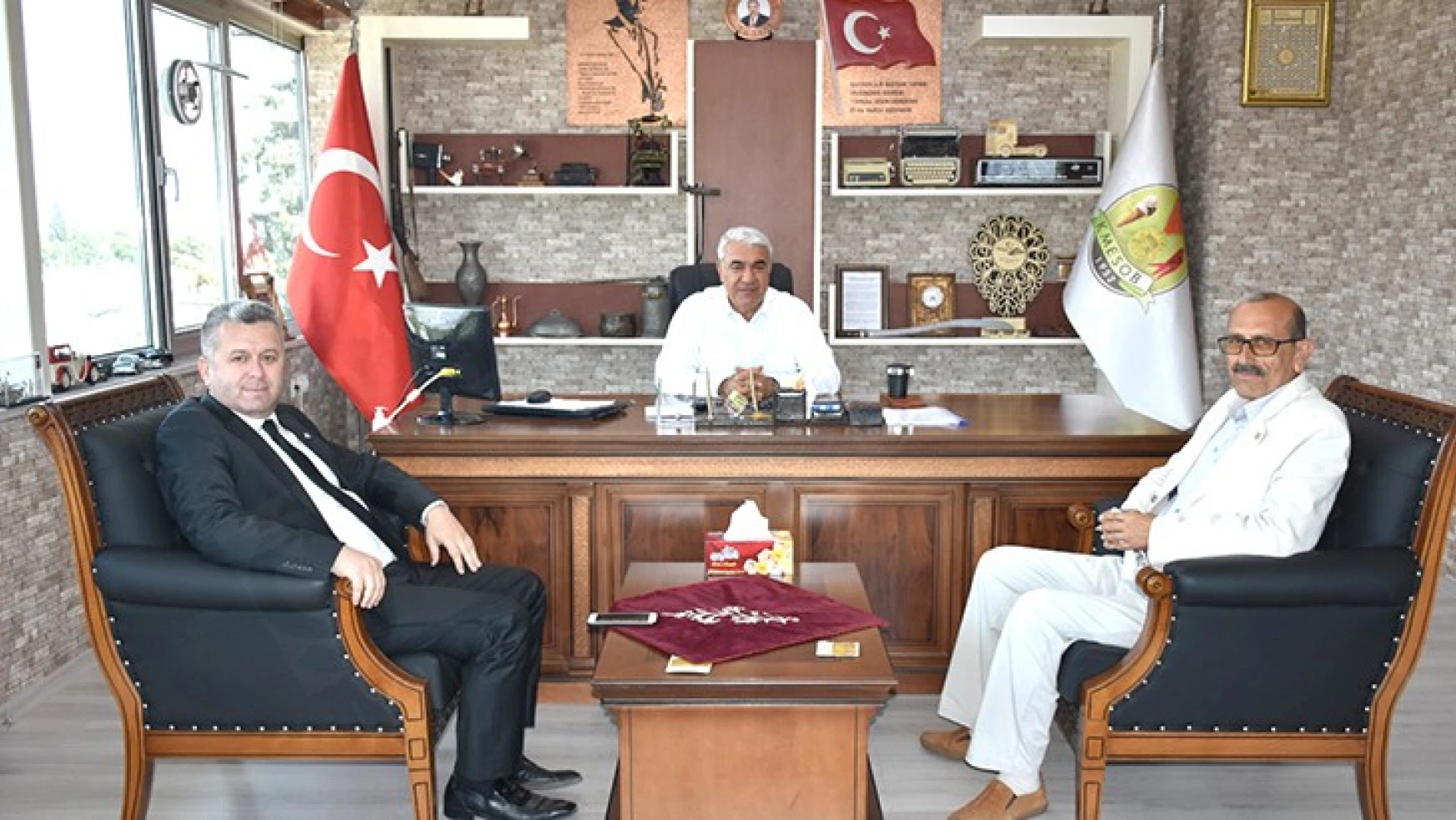 Yardımcıoğlu, Başkan Kuybu'yu ziyaretinde konuştu: Esnaf, sıfırı tüketti