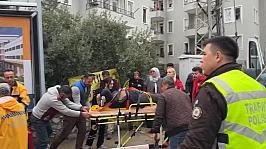 Duvara çarpan otomobildeki 1 kişi öldü, 2 kişi yaralandı