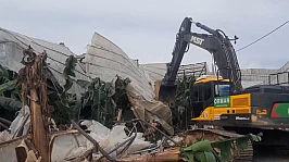 Orman sınırlarındaki kaçak yapıların yıkımına başlandı