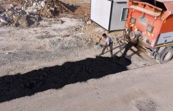 Kahramanmaraş'ın önce altyapıları sonra yolları bir bir onarılıyor