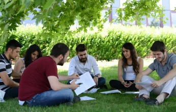 ÜNİDES, Kahramanmaraş'tan 10 öğrenci topluluğunun projesini onayladı