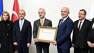 Bakan Uraloğlu'na hemşehrilik beratı verildi