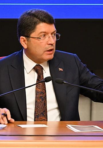 Adalet Bakanı Tunç'tan yeni anayasa açıklaması