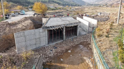 Kahramanmaraş'ın ulaşımını kolaylaştıracak köprüde sona gelindi