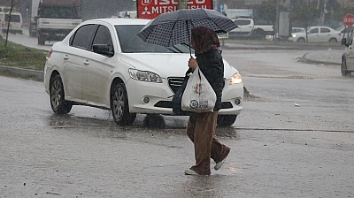 Yurtta yarından itibaren yeni yağışlı sistem etkili olacak
