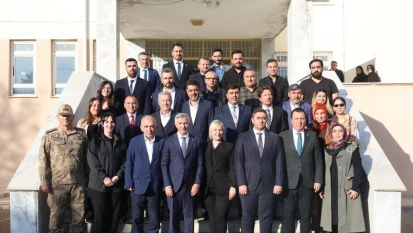 Kahramanmaraş Valisi Ünlüer, 'Geleceğimizi üreten gençler yetiştiriyoruz'