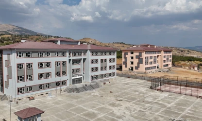 Kahramanmaraş'ta toplu konut bölgelerinde eğitim yatırımları hız kazandı