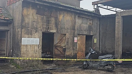 Bir kişi elektrik trafosu binasında ölü bulundu