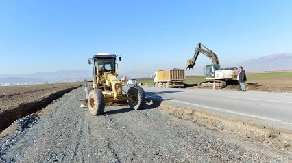 Dulkadiroğlu'nda Elmalar-Çokyaşar grup yolu yenileniyor