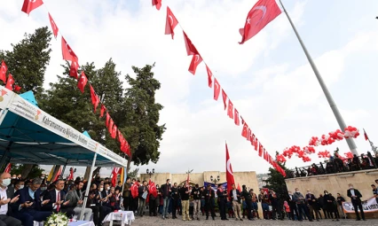 Bayrak Olayının 102'nci yılı