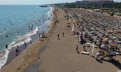 Antalya tüm zamanların en yüksek ekim ayı ziyaretçi rekorunu kırdı
