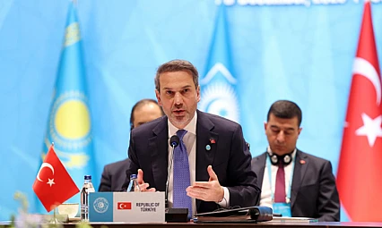 Bayraktar'dan Türk dünyasına Hazar teklifi