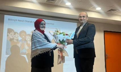 Cumhuriyet Ortaokulu'nda Filistin'i anma ve farkındalık programı gerçekleştirildi