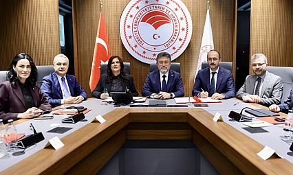 Deniz suyunu içme suyuna dönüştürecek arıtma tesisi için imzalar atıldı