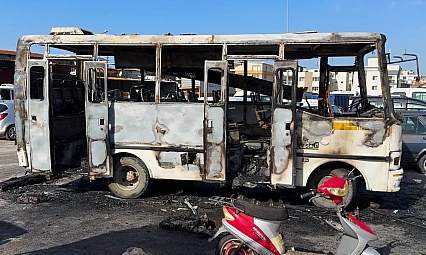 İzmir'de yanan midibüsteki 16 yaşındaki çocuk öldü