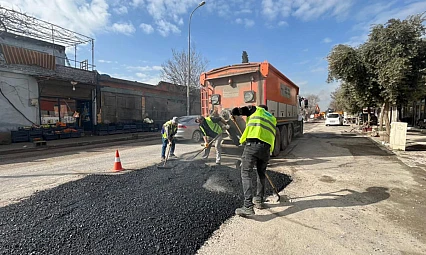 Kahramanmaraş'ta deforme olan yollar onarılıyor