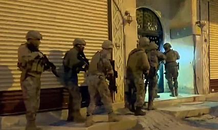 Terör örgütü DEAŞ operasyonunda 10 zanlı tutuklandı