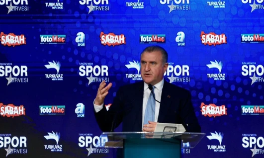 Bakan Bak, 'Türkiye'de bir spor tesisi devrimi yaşanmaktadır'