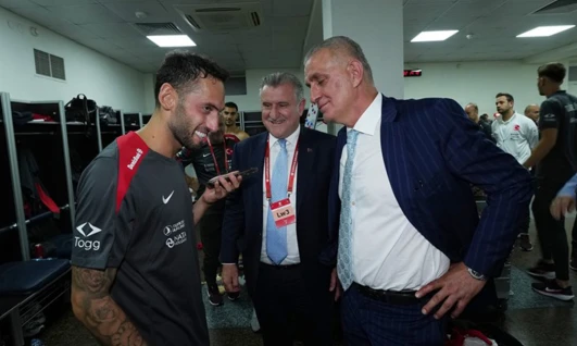 Gurur duyuyoruz, milli futbolcularımızın yolları açık olsun