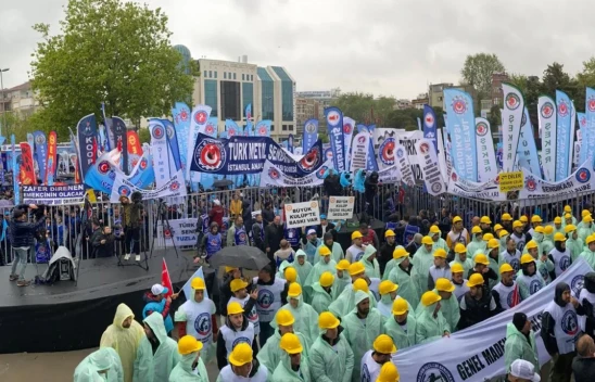 1 Mayıs'ta 79 il ve 127 alana gösteri izni verildi