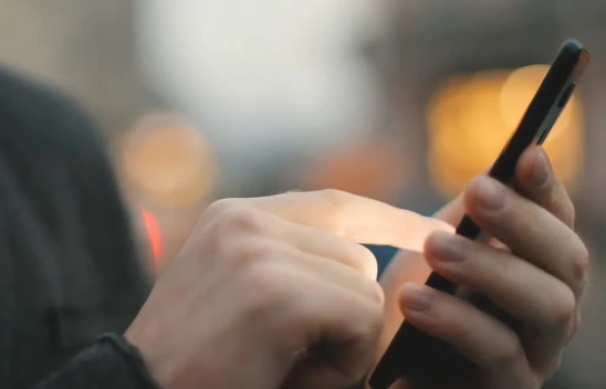 10 sosyal medya hesabına erişim engeli