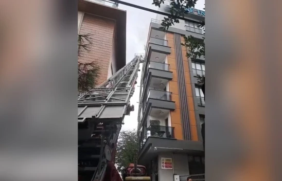 5 katlı binada çıkan yangında 1 kişi öldü
