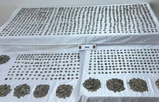 6 bin 310 sikke ele geçirildi