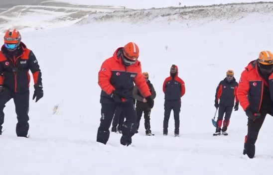 AFAD çığda hayat kurtaracak ekipler yetiştiriyor
