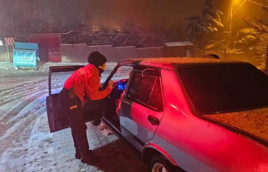 AFAD ekipleri mahsur kalan vatandaşlar için seferber oldu