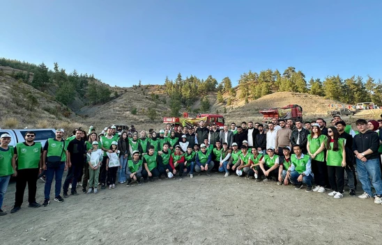 AK Parti Kahramanmaraş Teşkilatı, fidanları toprakla buluşturdu